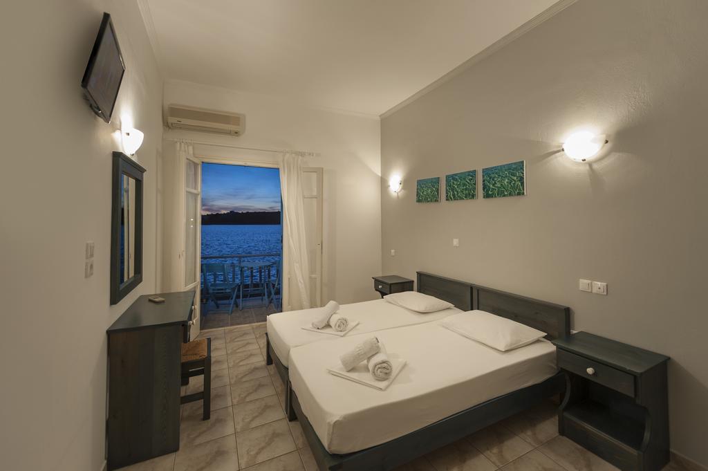 Angeliki Seaside Hotel Alikí Zewnętrze zdjęcie